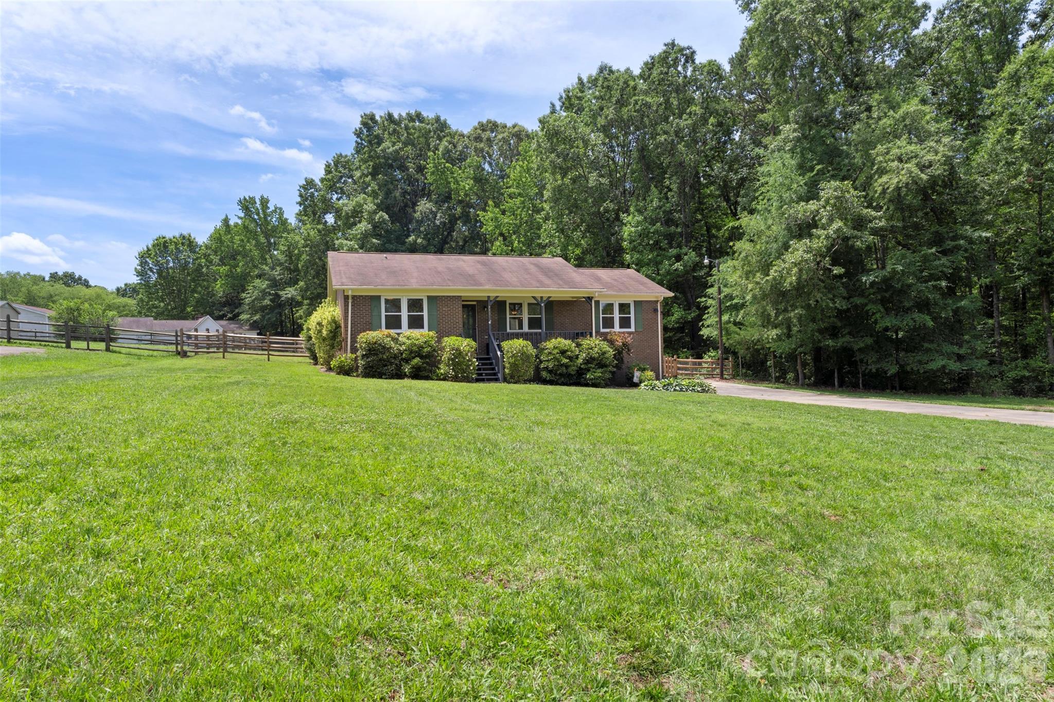 2201 Bow Brook Trail
