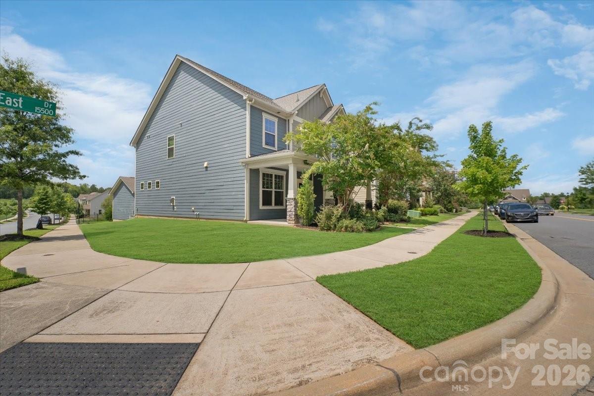 15505 Davidson East Drive