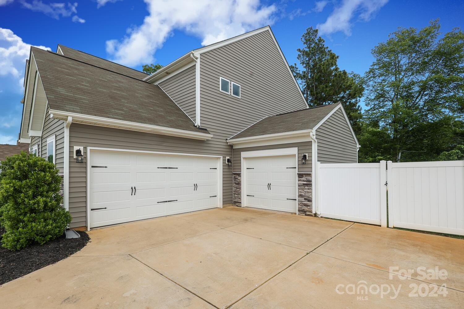 Wilgrove Pond - Residential