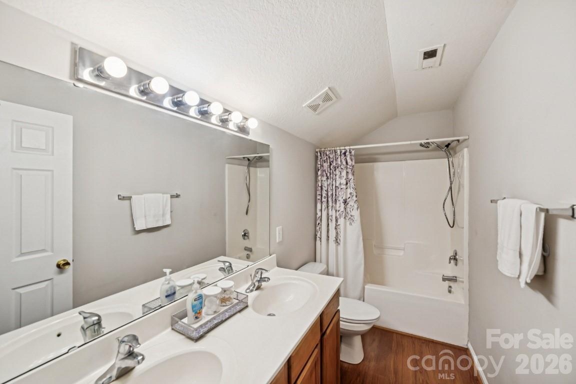 Meadow Hills - Residential