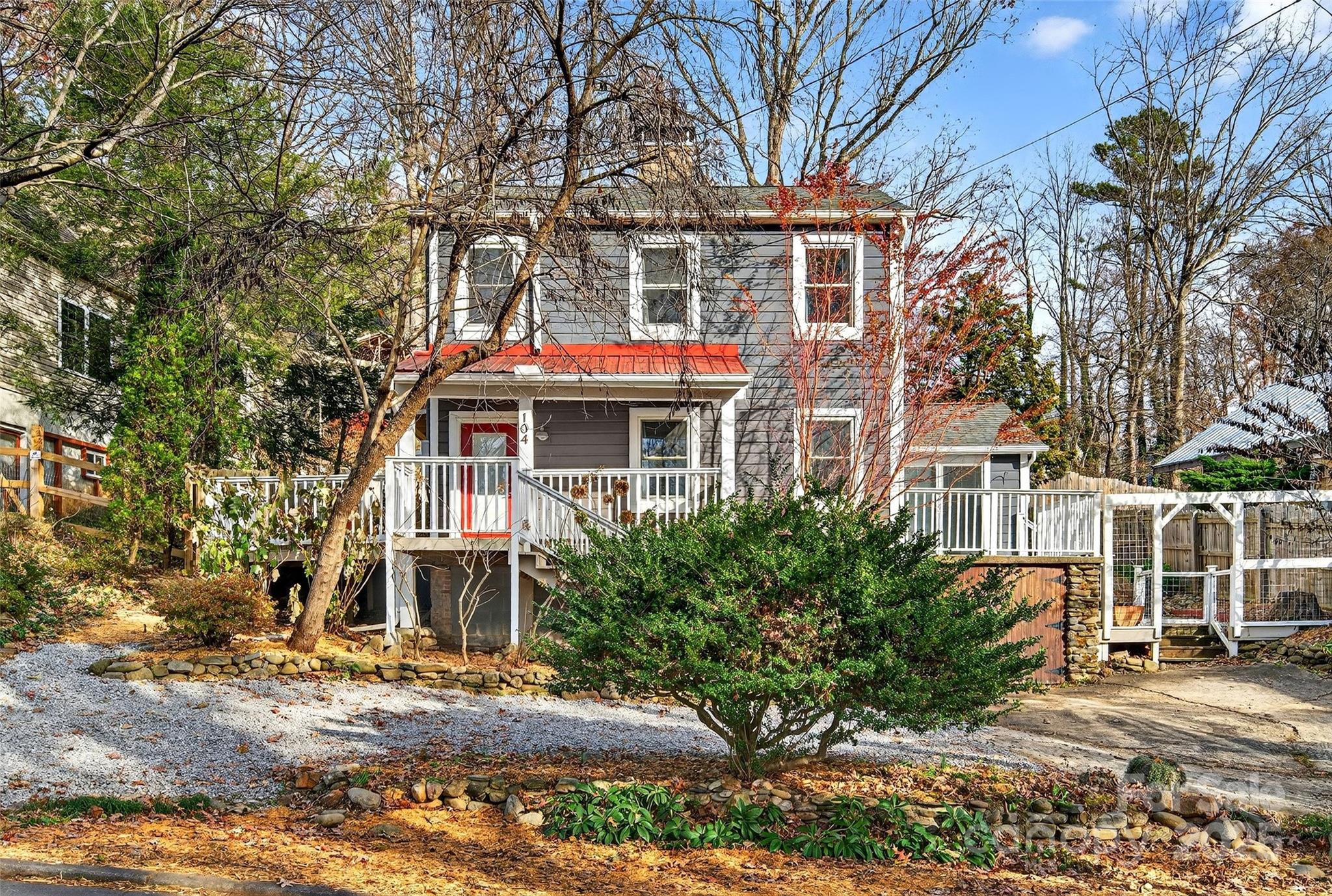 104 Rhododendron Avenue 38