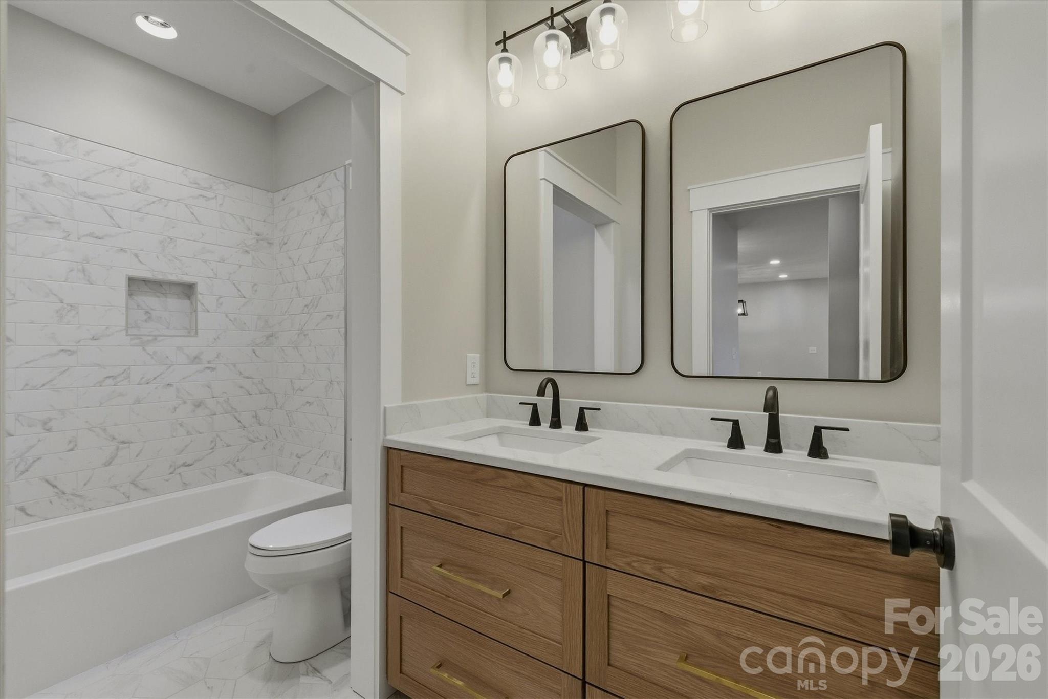 Lake Rhodhiss Estates - Residential