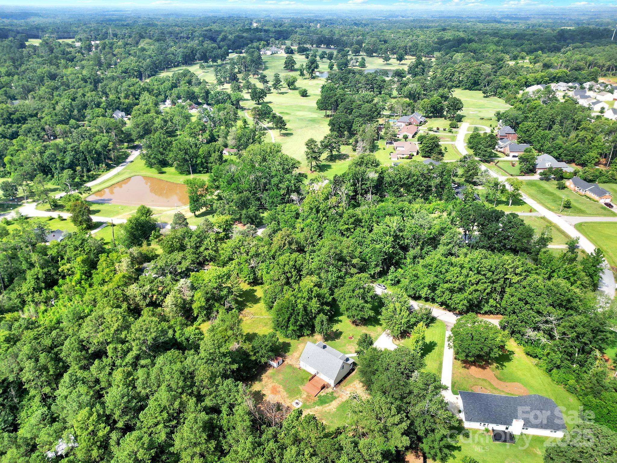 279 Fairway Circle