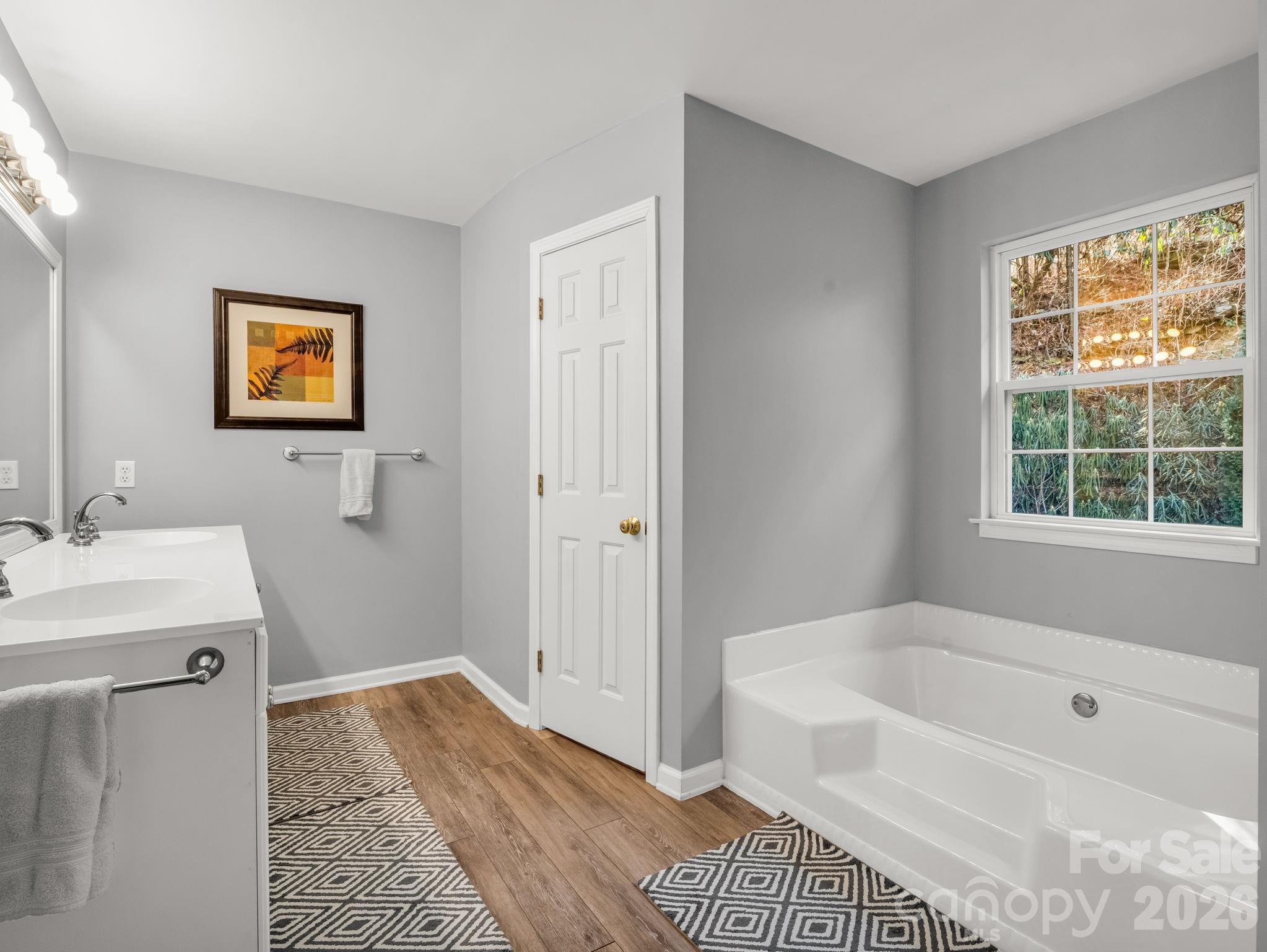 Sherwood Forest - Residential