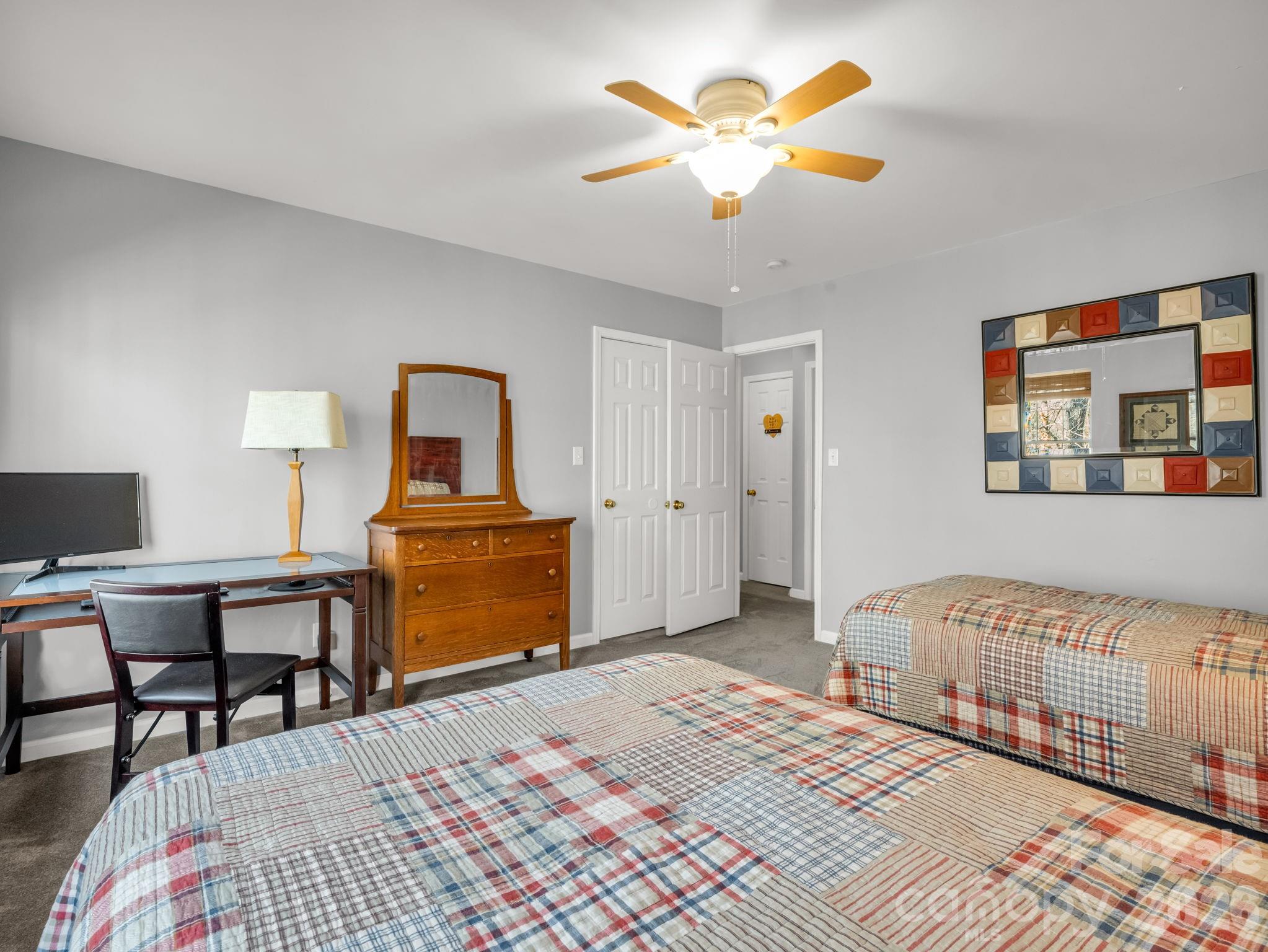 Sherwood Forest - Residential