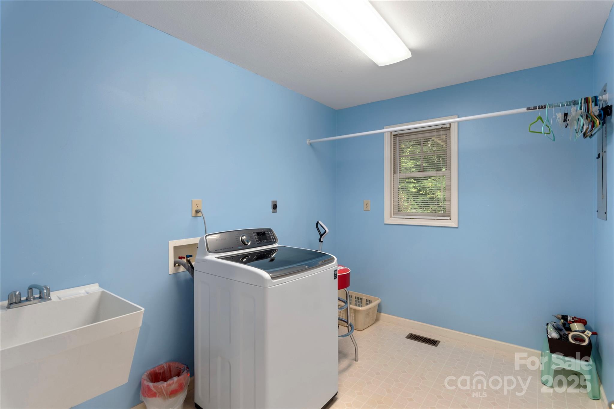 Indian Hills Estates - Residential