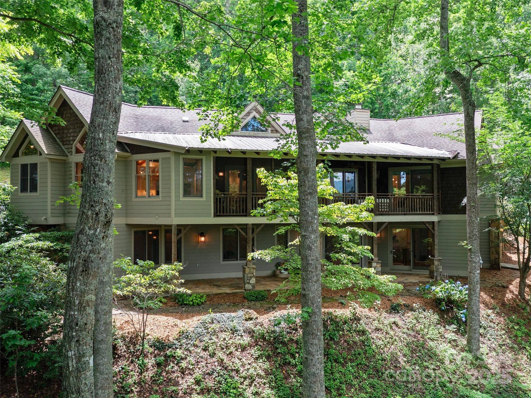 71 Chestnut Hill Road