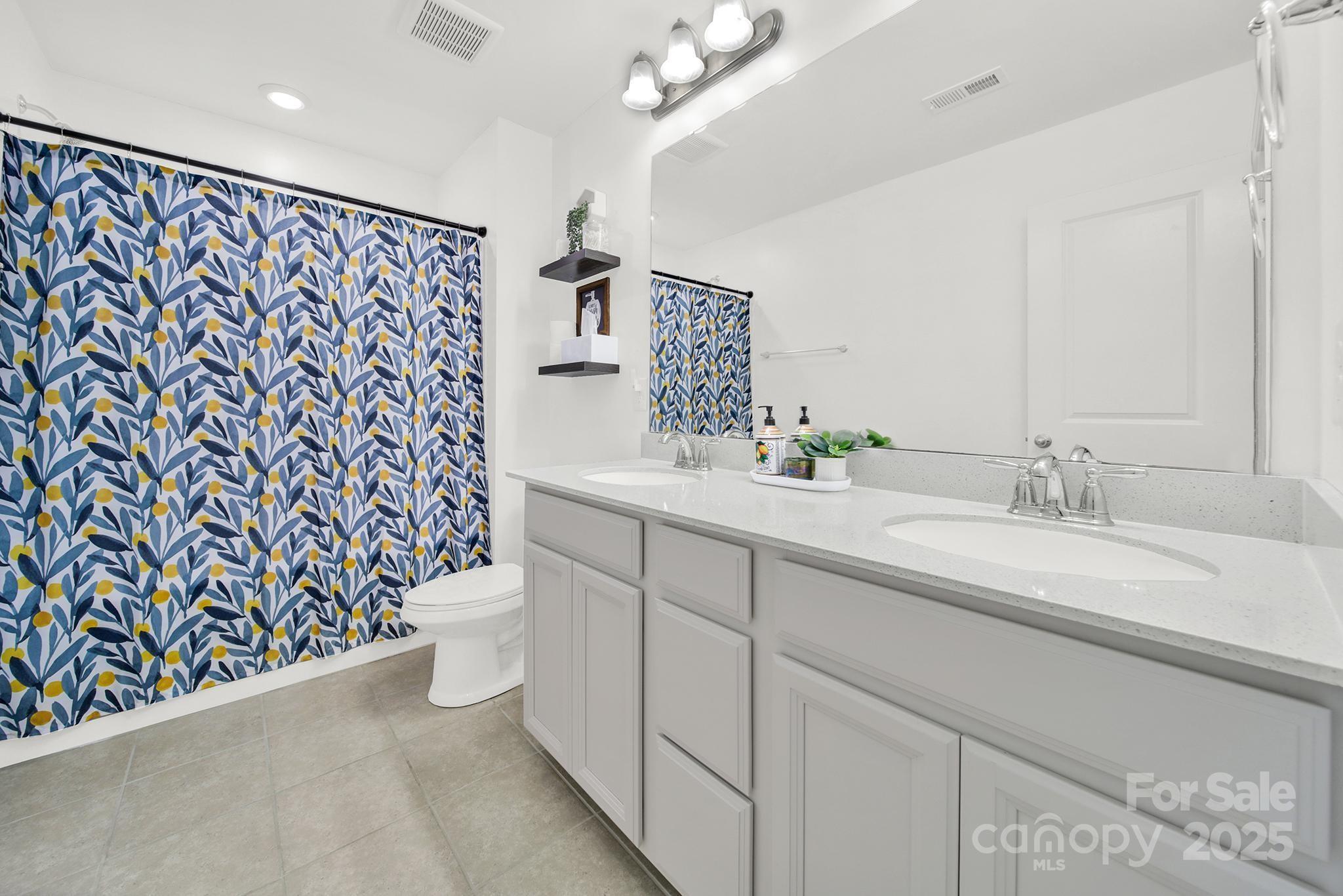 Saxon Place - Residential