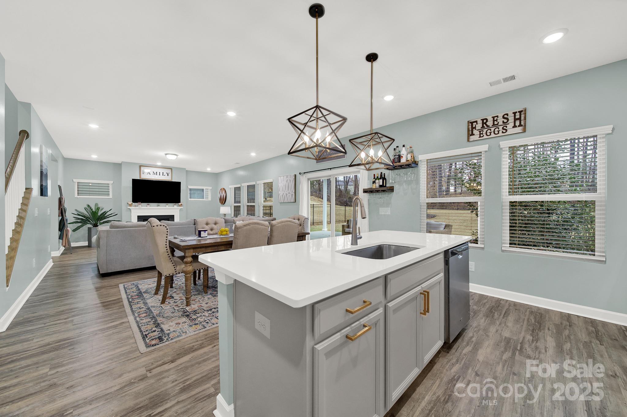 Saxon Place - Residential