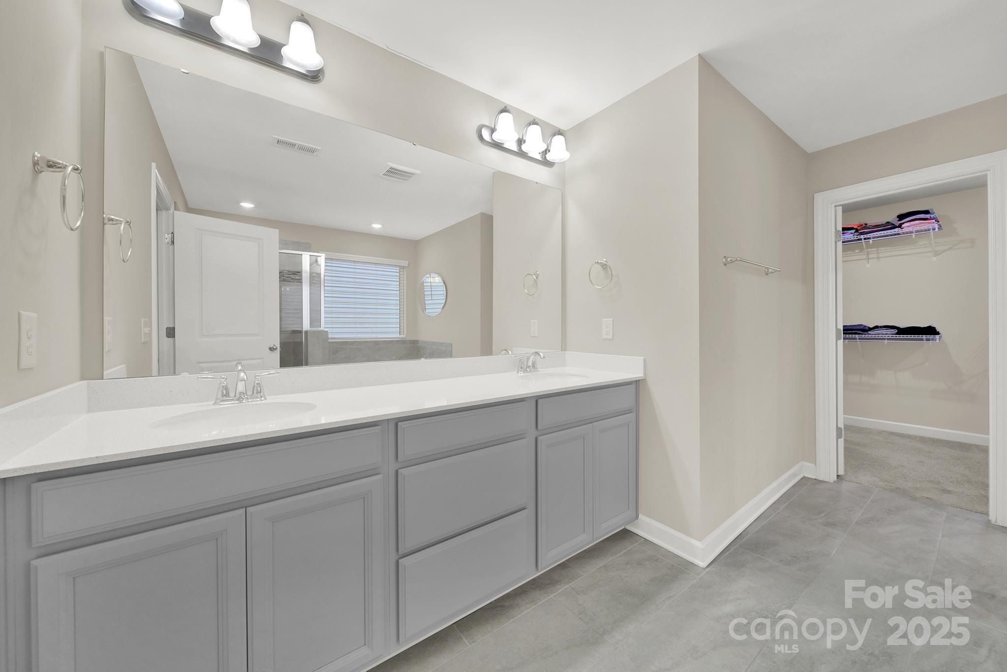 Saxon Place - Residential