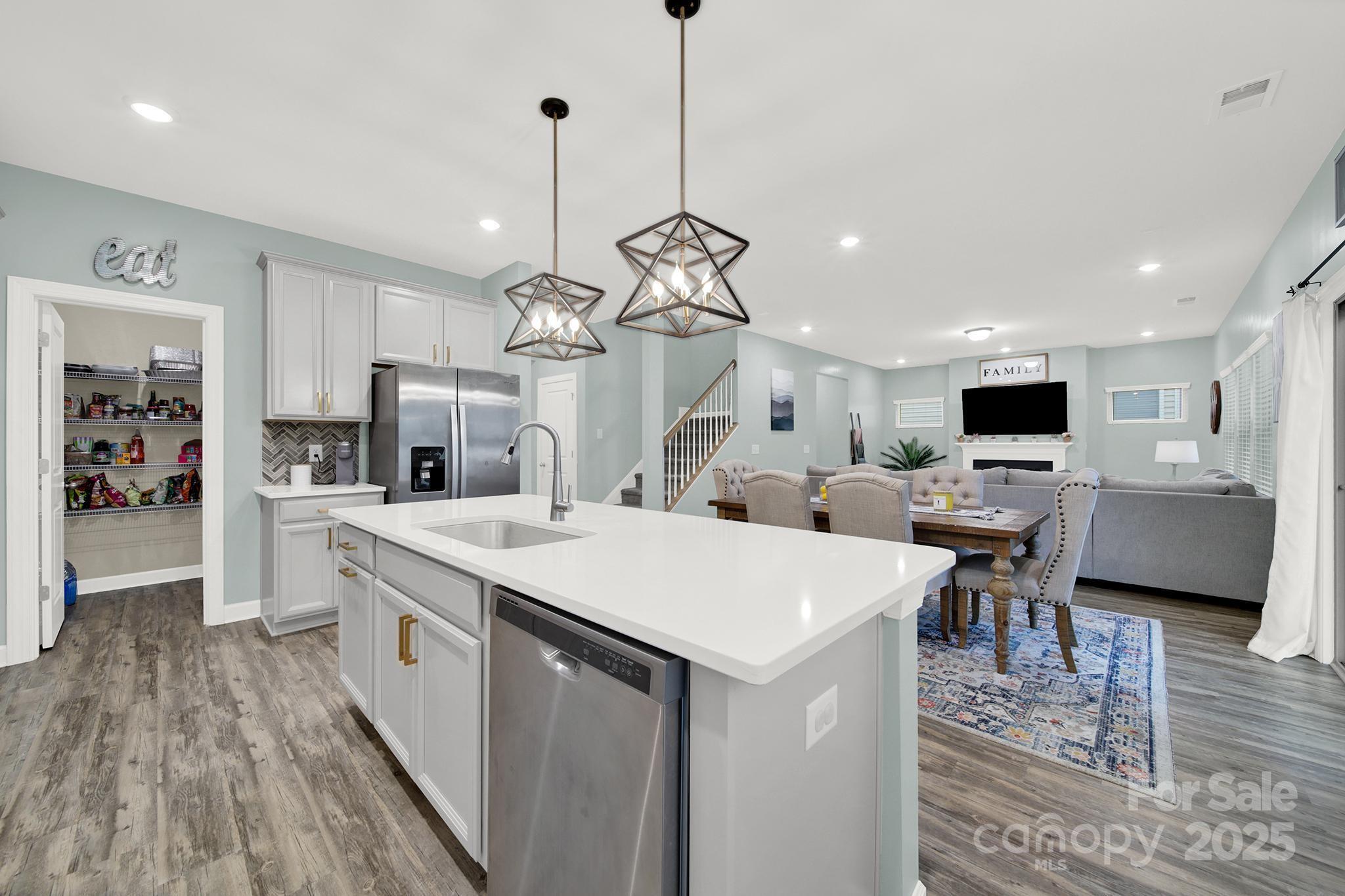 Saxon Place - Residential