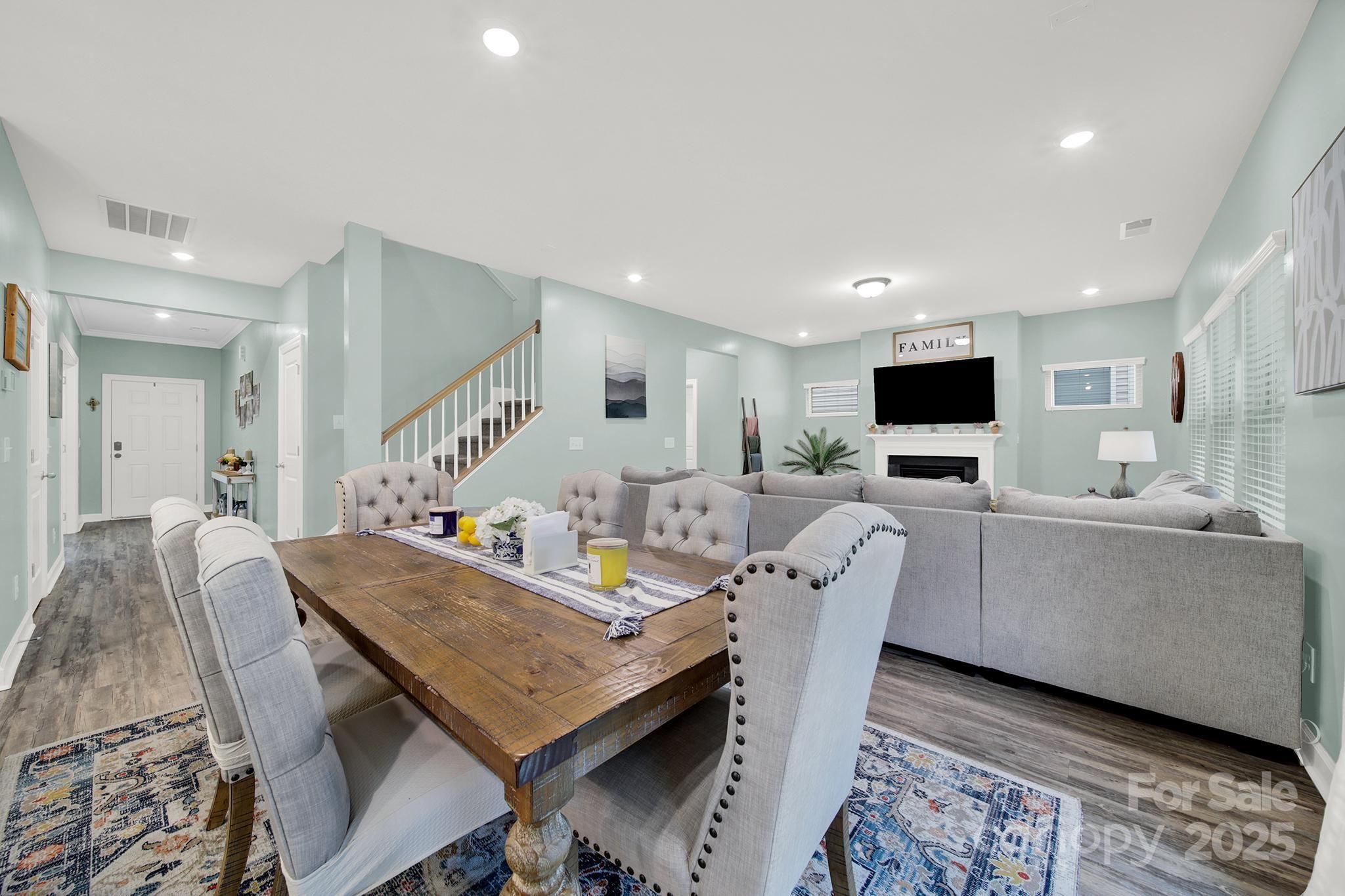 Saxon Place - Residential