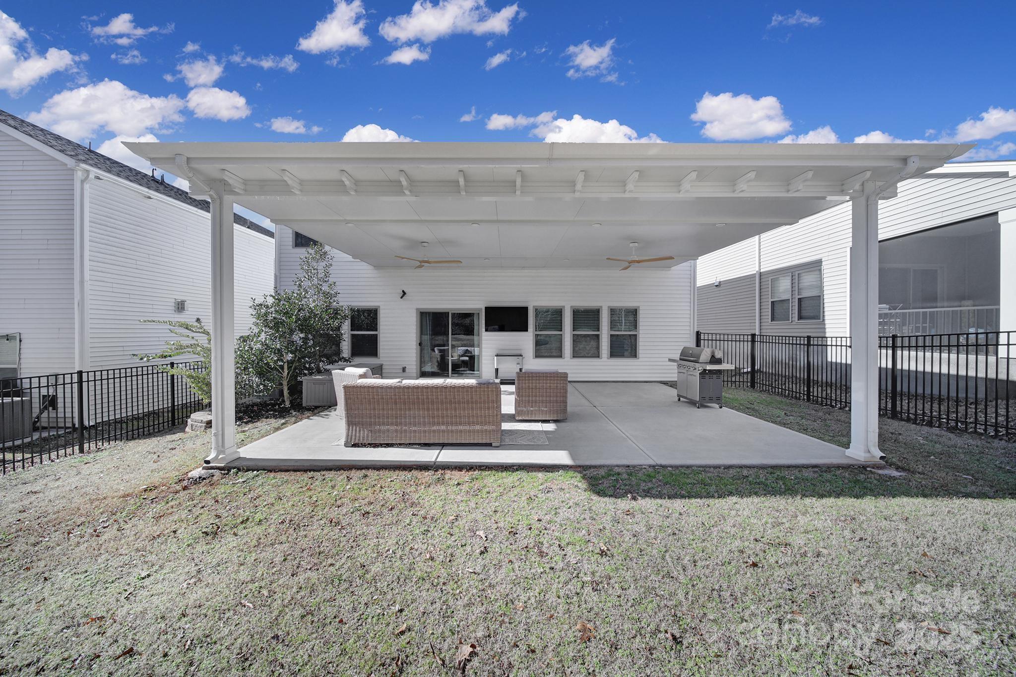 Saxon Place - Residential