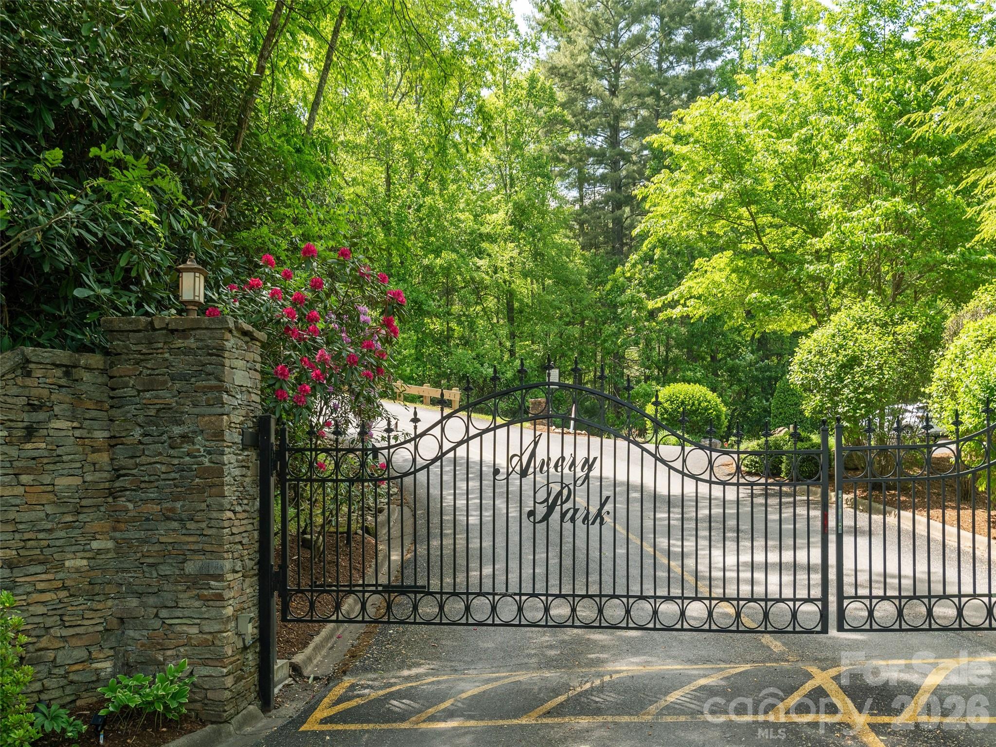 Avery Park - Residential