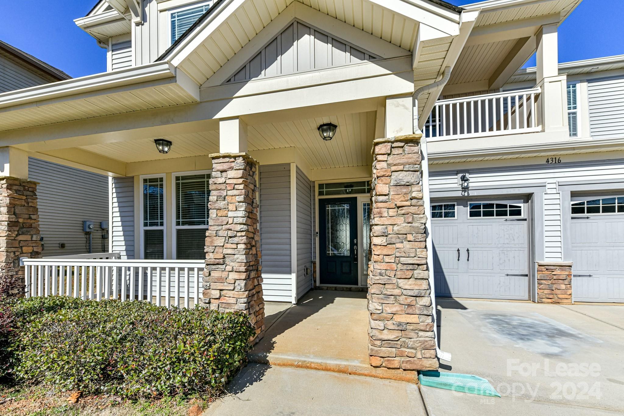 Hubbard Falls - Residential Lease