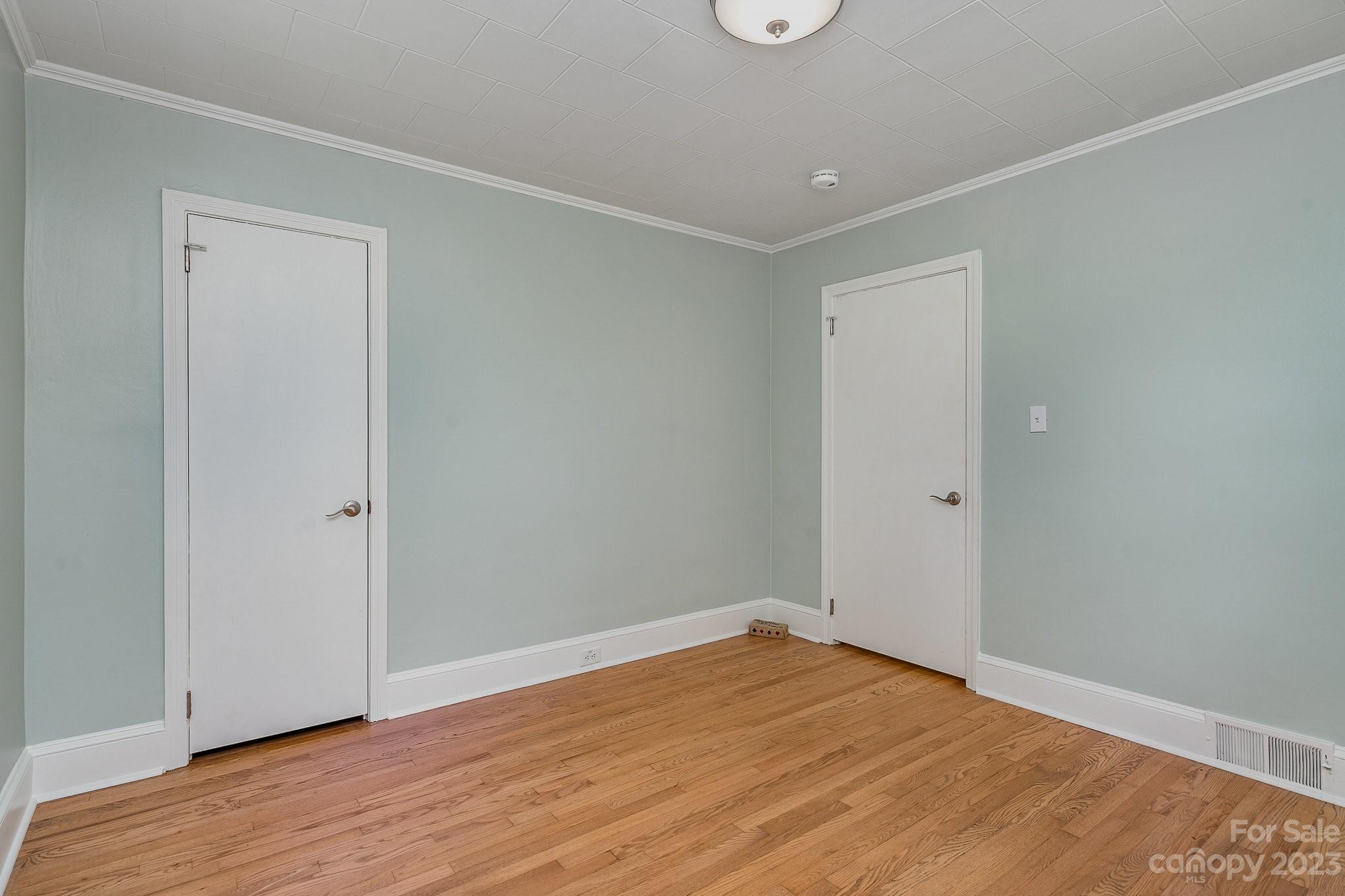 Eaman Park - Residential