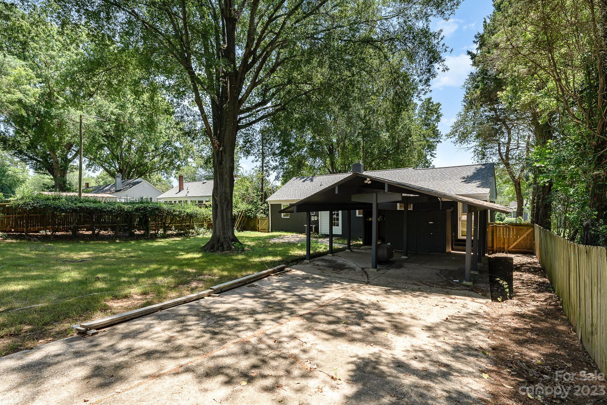 Eaman Park - Residential