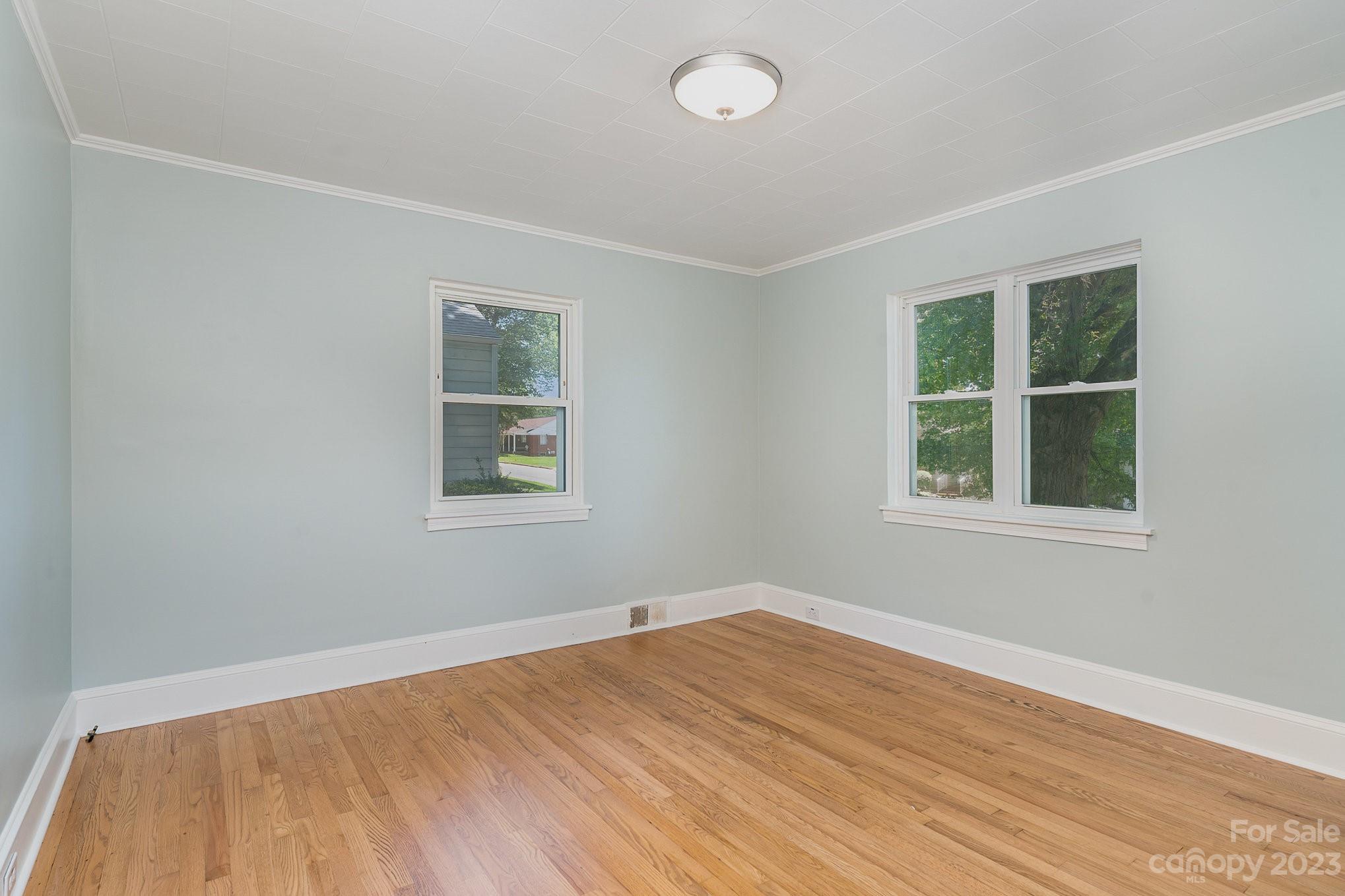 Eaman Park - Residential