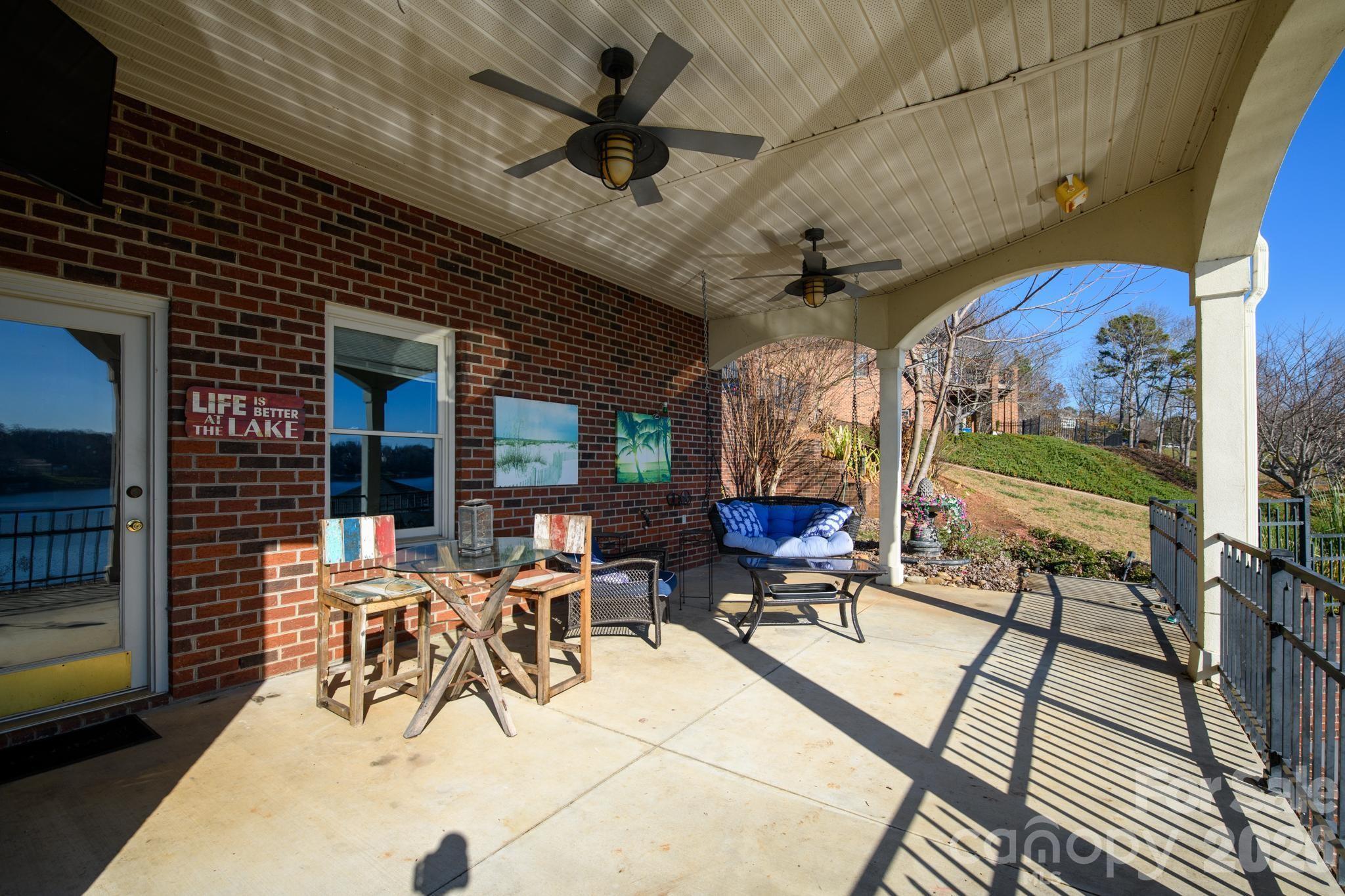 Olivers Landing - Residential