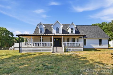 Photo of 7332 Bailywick Drive, Waxhaw, NC 28173 (MLS # 4365077)
