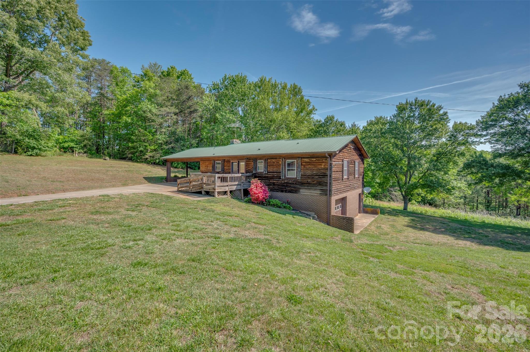 184 Clelo Drive