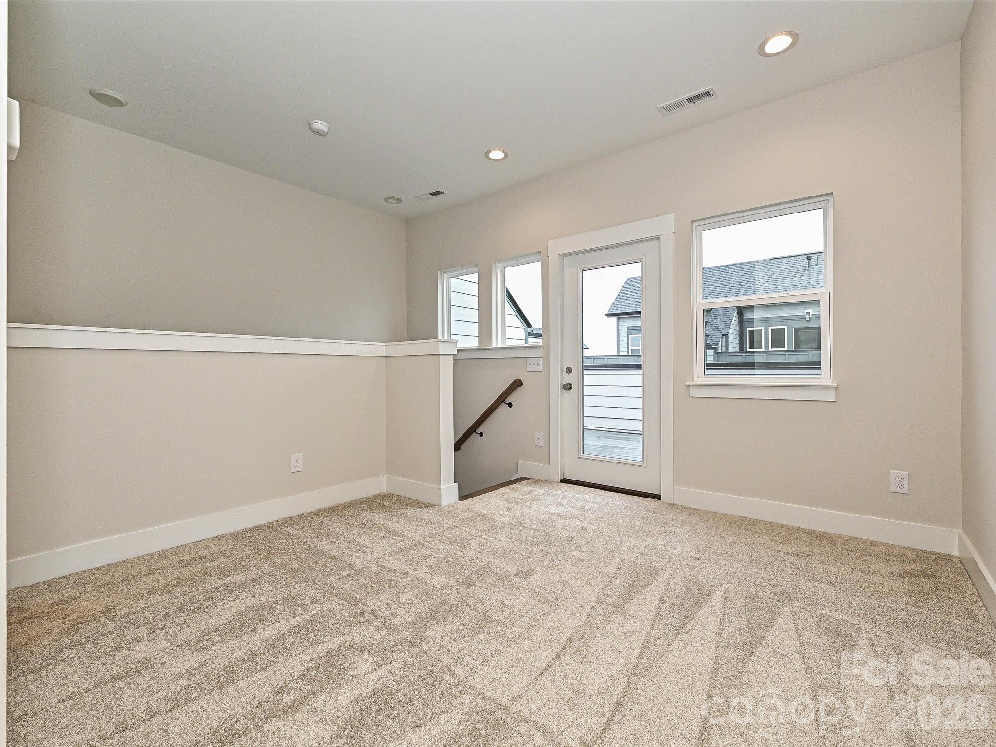 Equinox - Residential