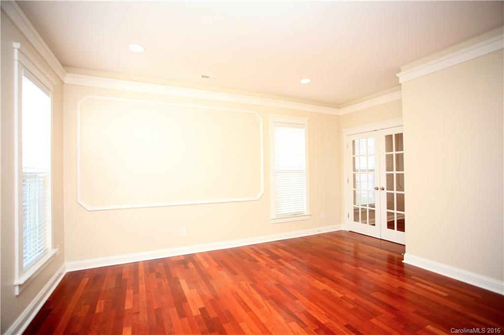 Monteith Park - Residential Lease