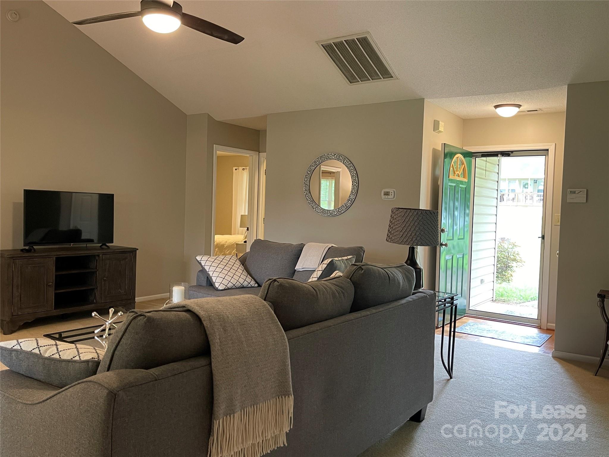Hidden Creek - Residential Lease