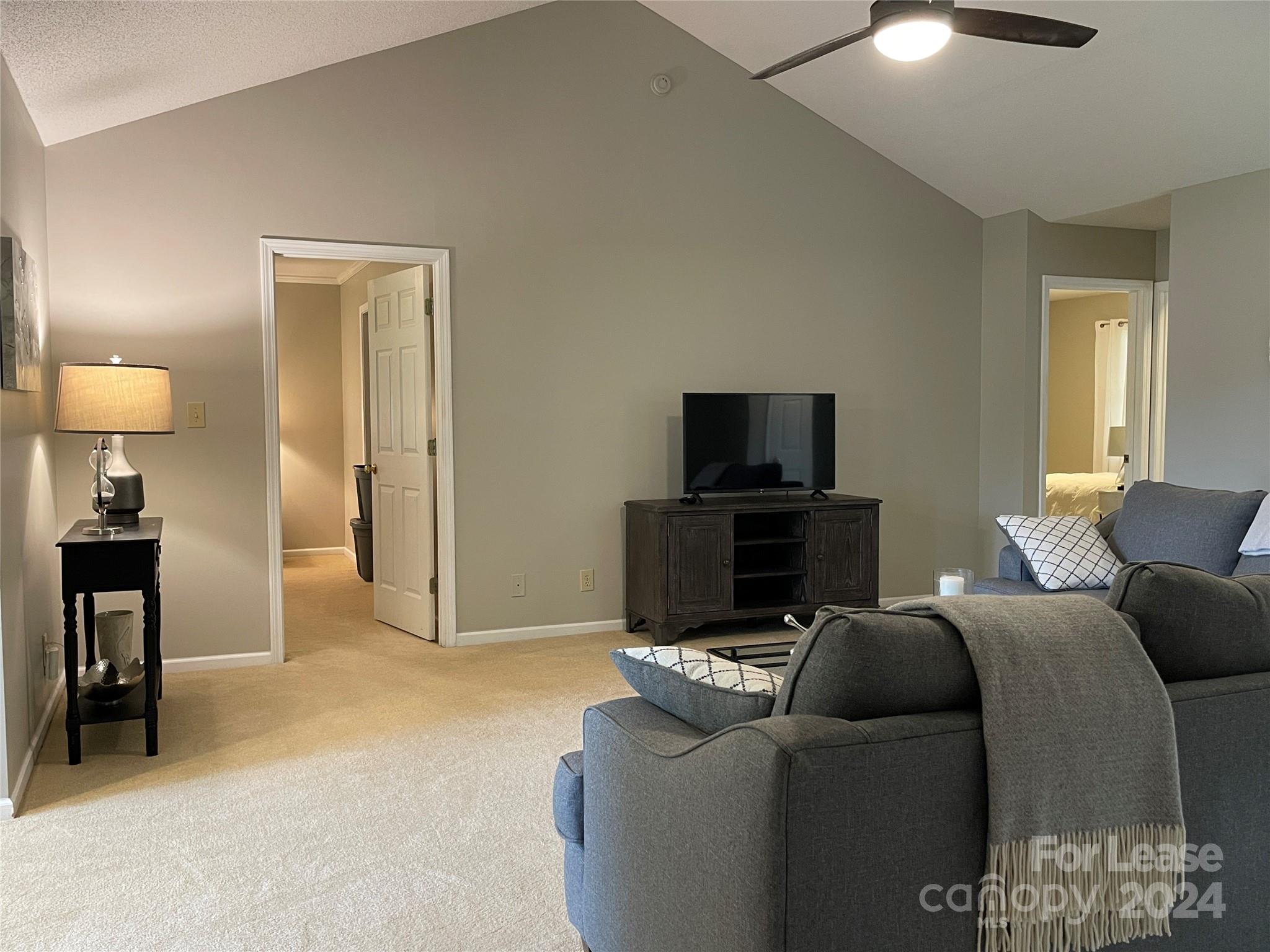 Hidden Creek - Residential Lease