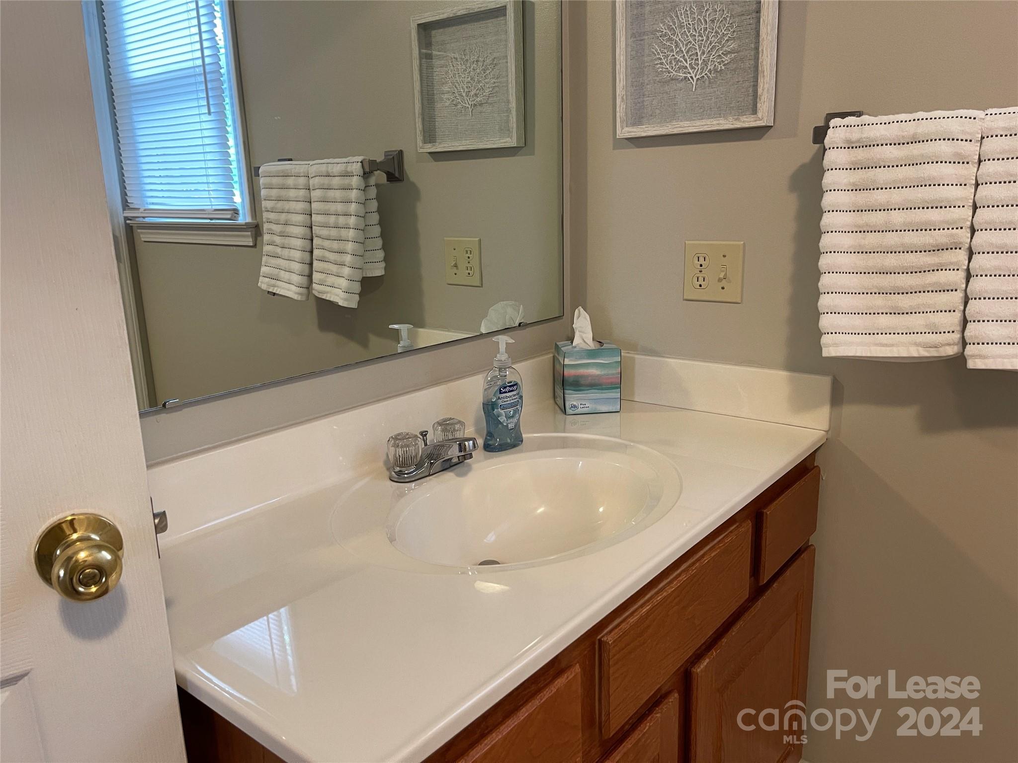 Hidden Creek - Residential Lease