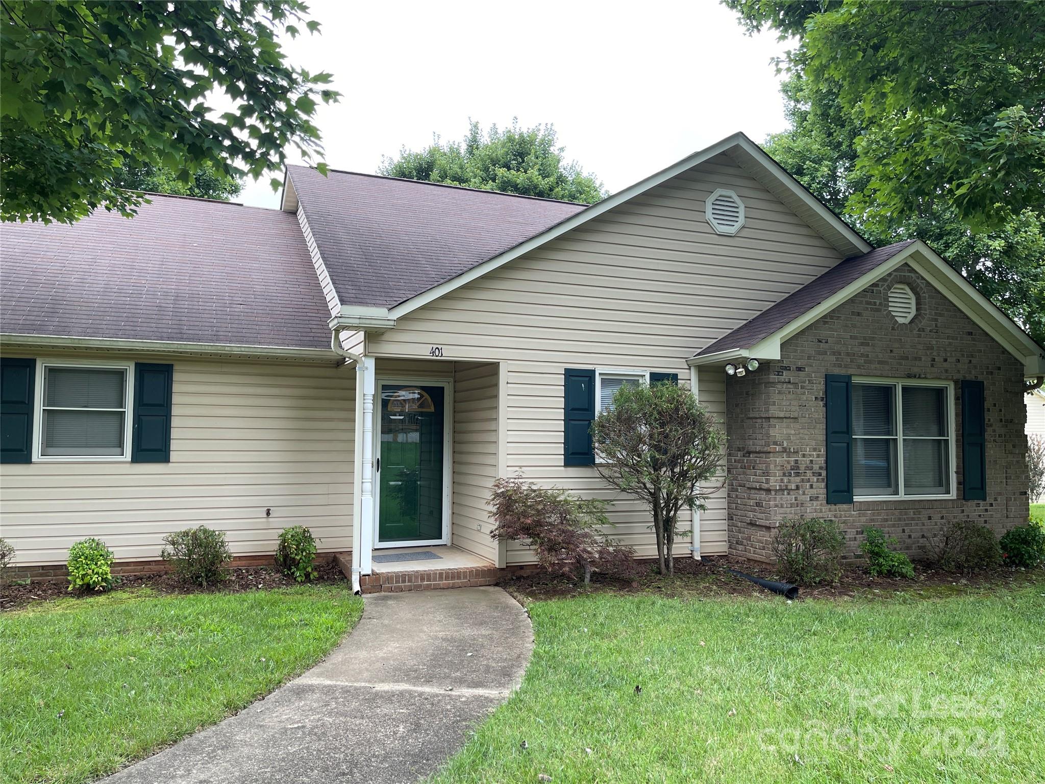 Hidden Creek - Residential Lease