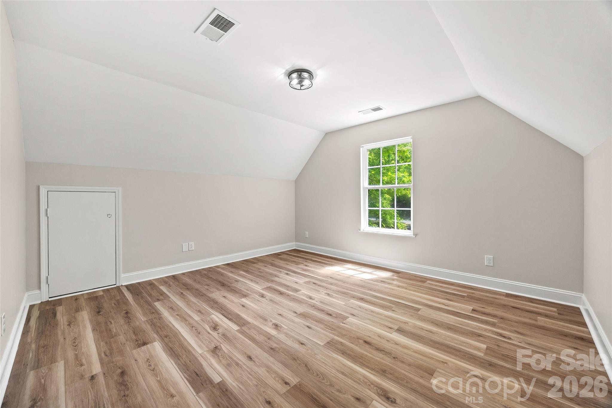 Innisfree - Residential