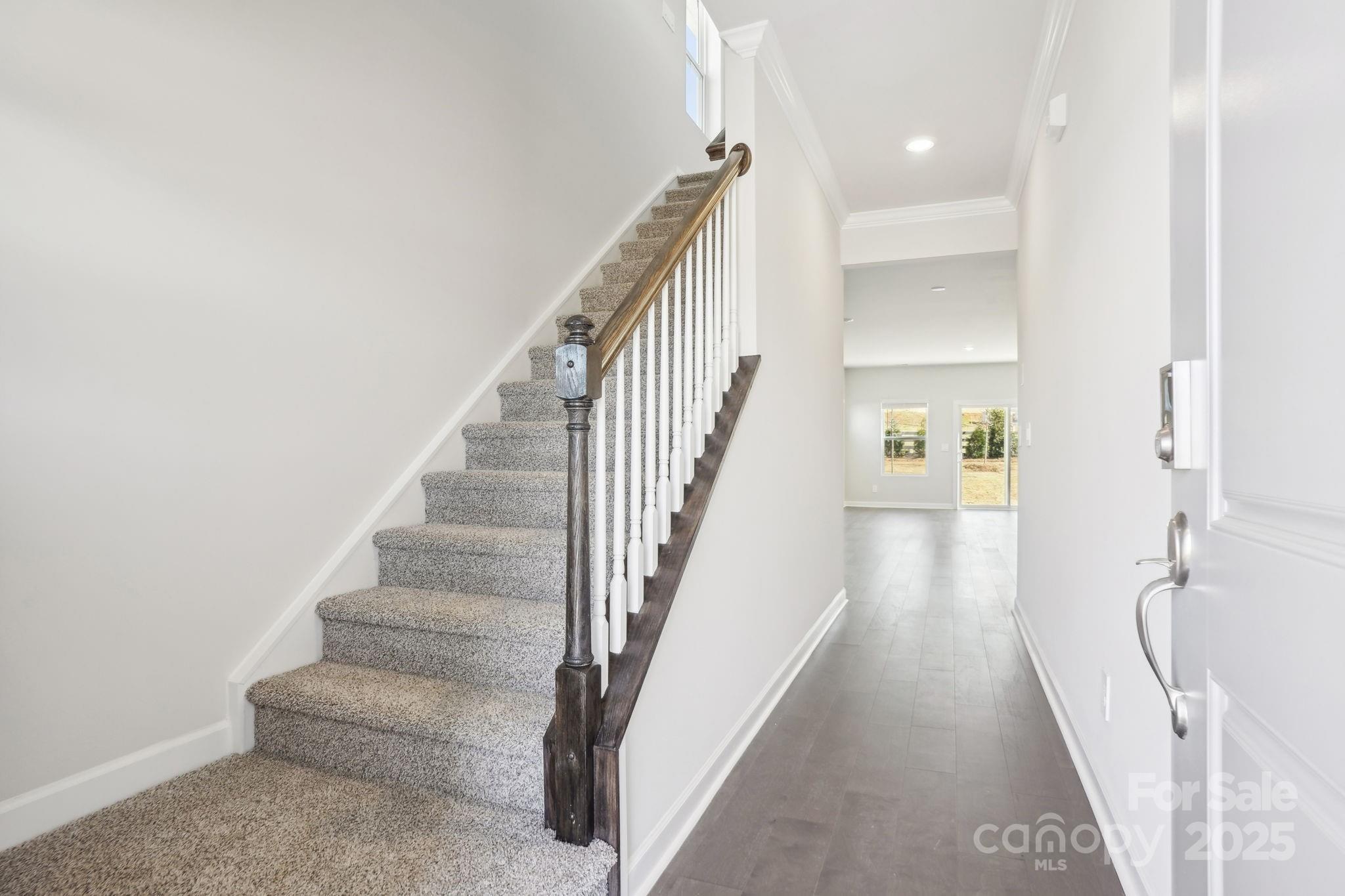 1249 30th Street Lane NE