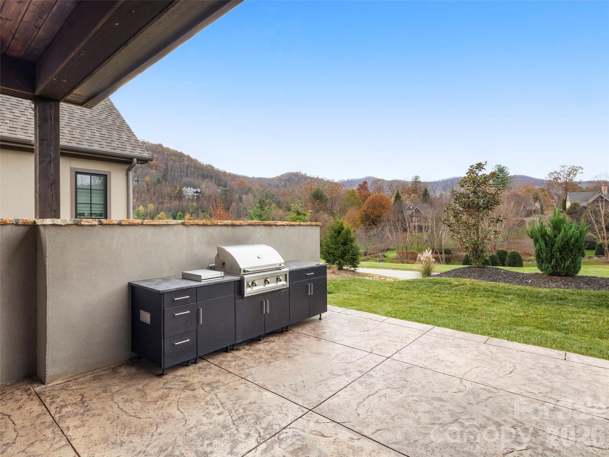 The Cliffs at Walnut Cove - Residential