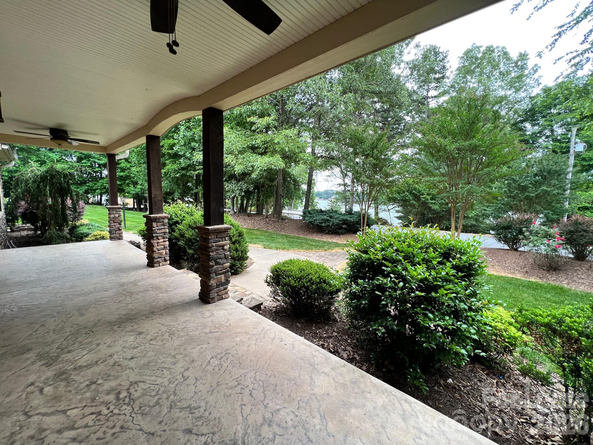 8994 Azalea Road