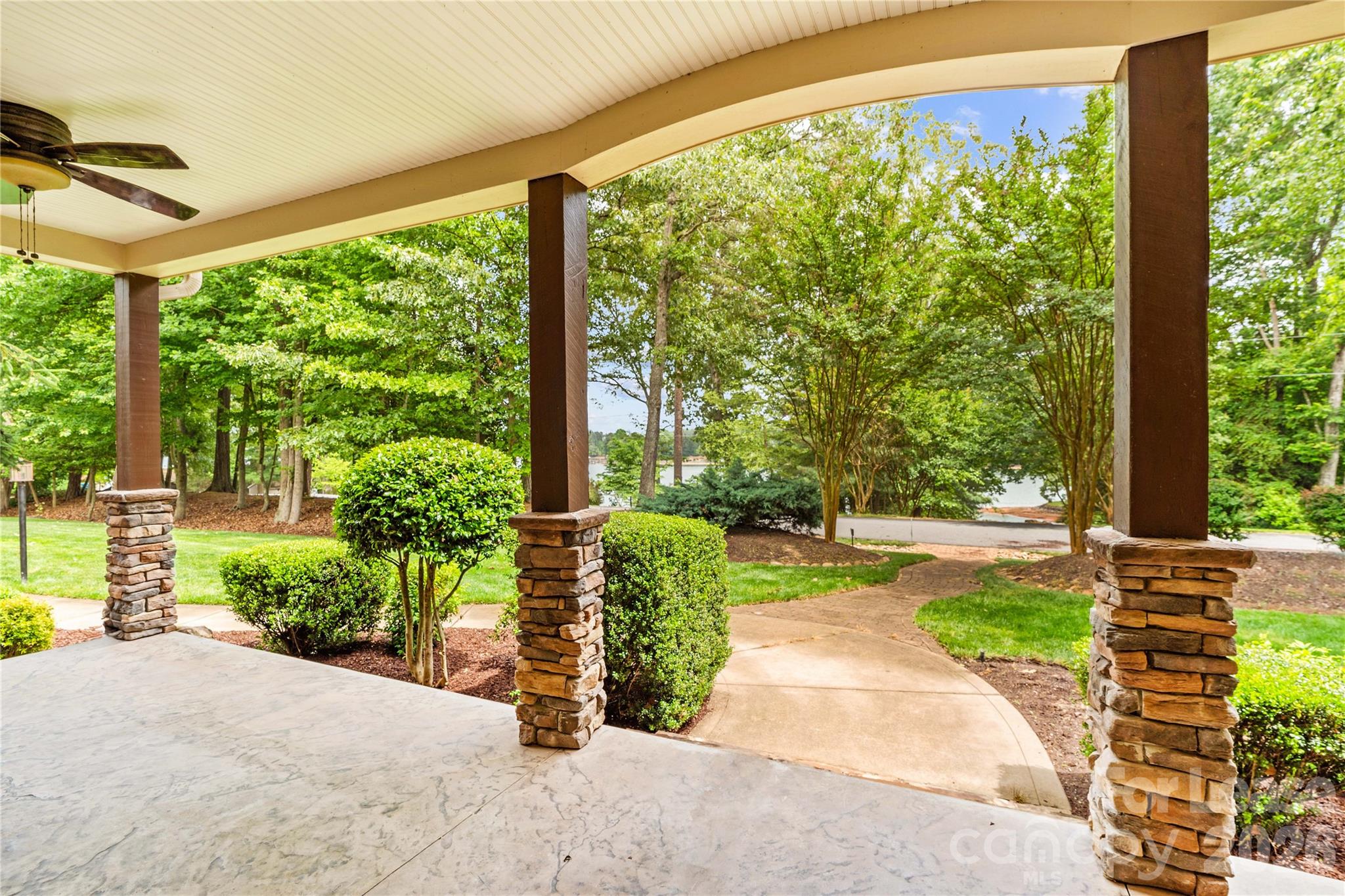8994 Azalea Road