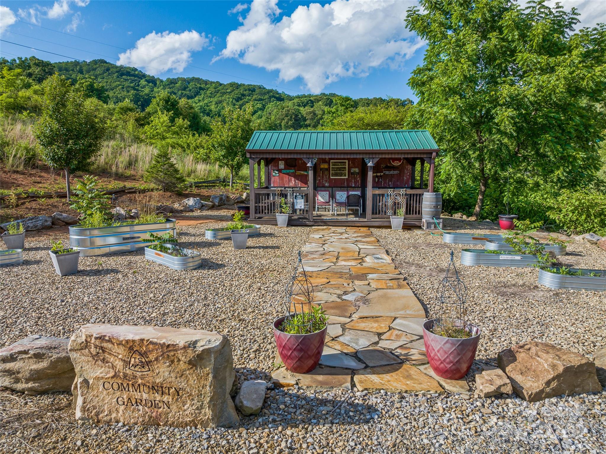 The Summit Of Asheville - Land