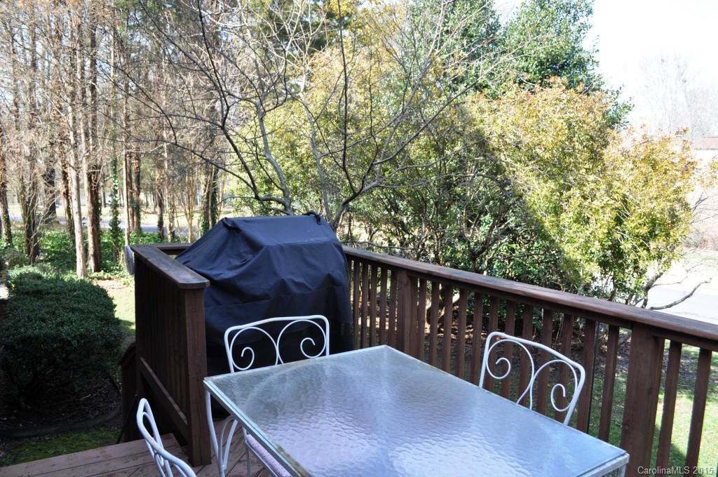 Carsons Pond - Residential