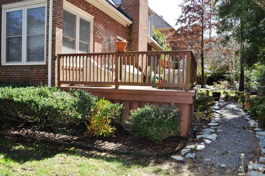 Carsons Pond - Residential