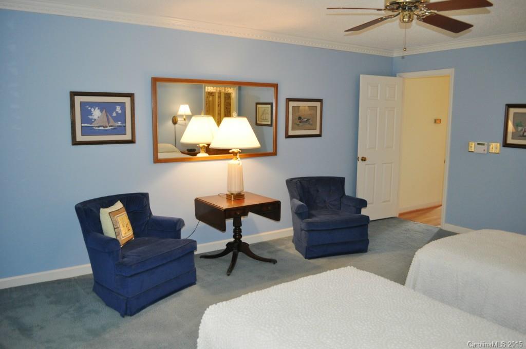 Carsons Pond - Residential