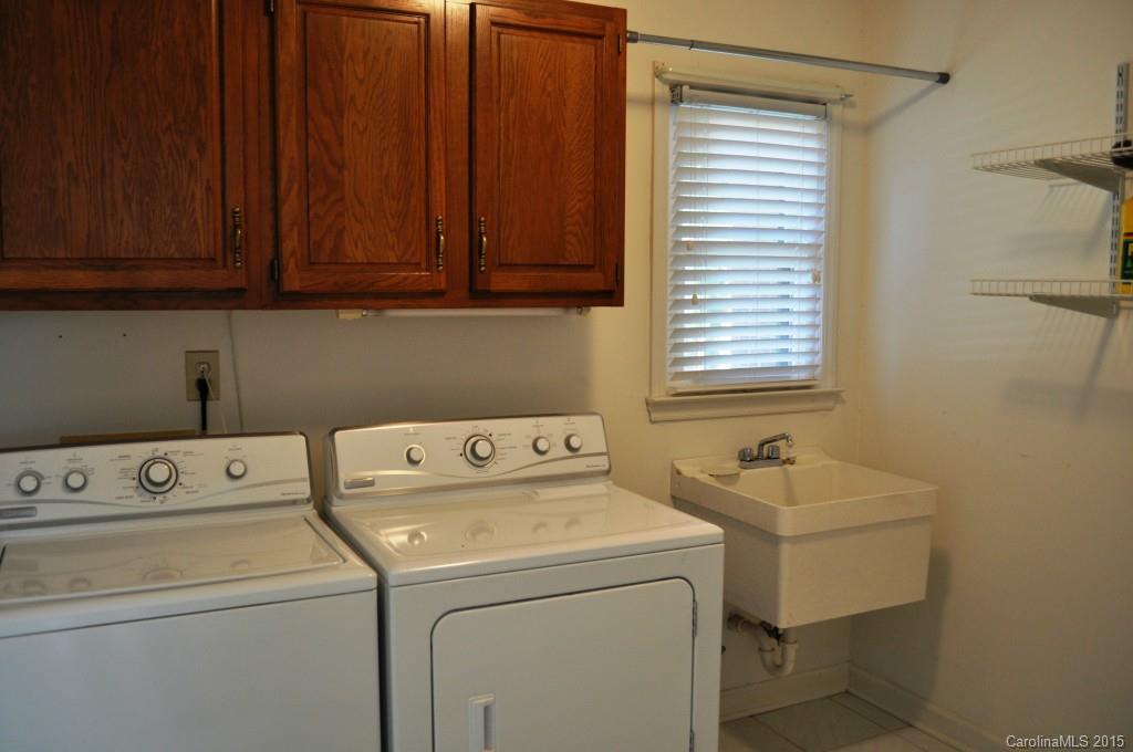 Carsons Pond - Residential