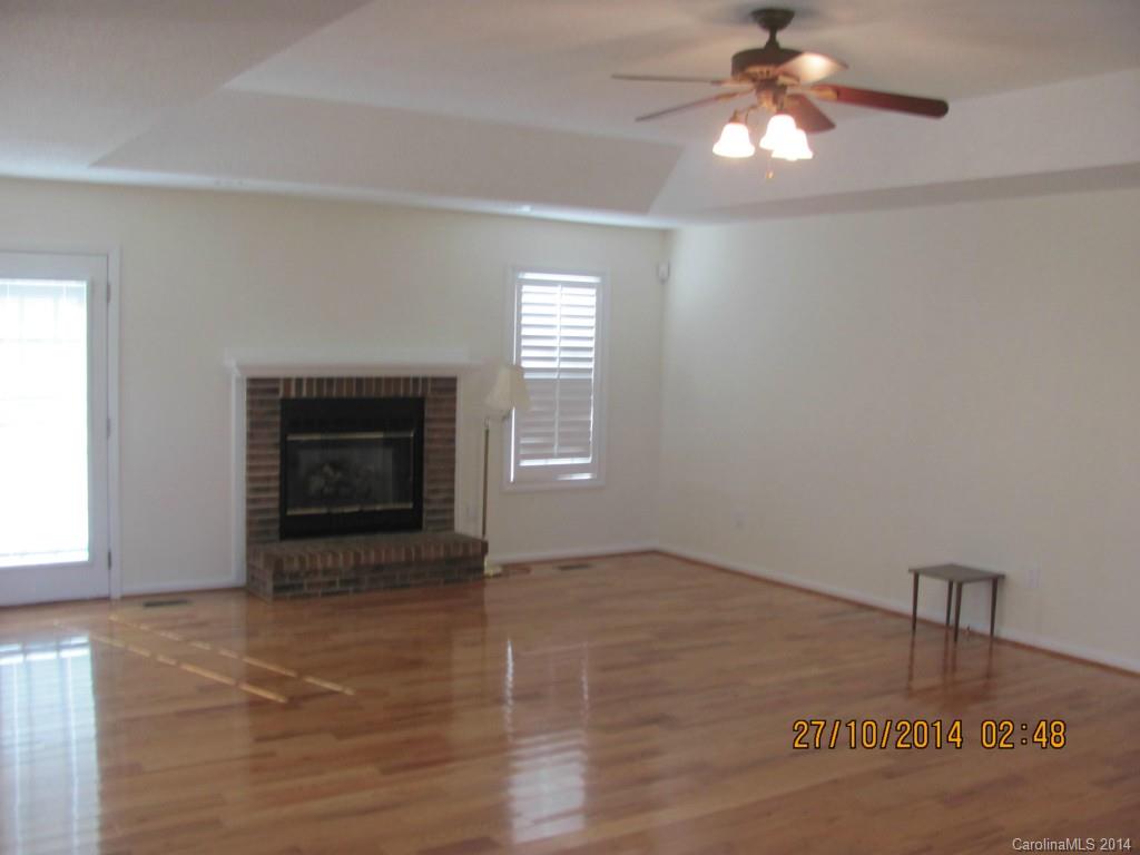 Hidden Lakes - Residential