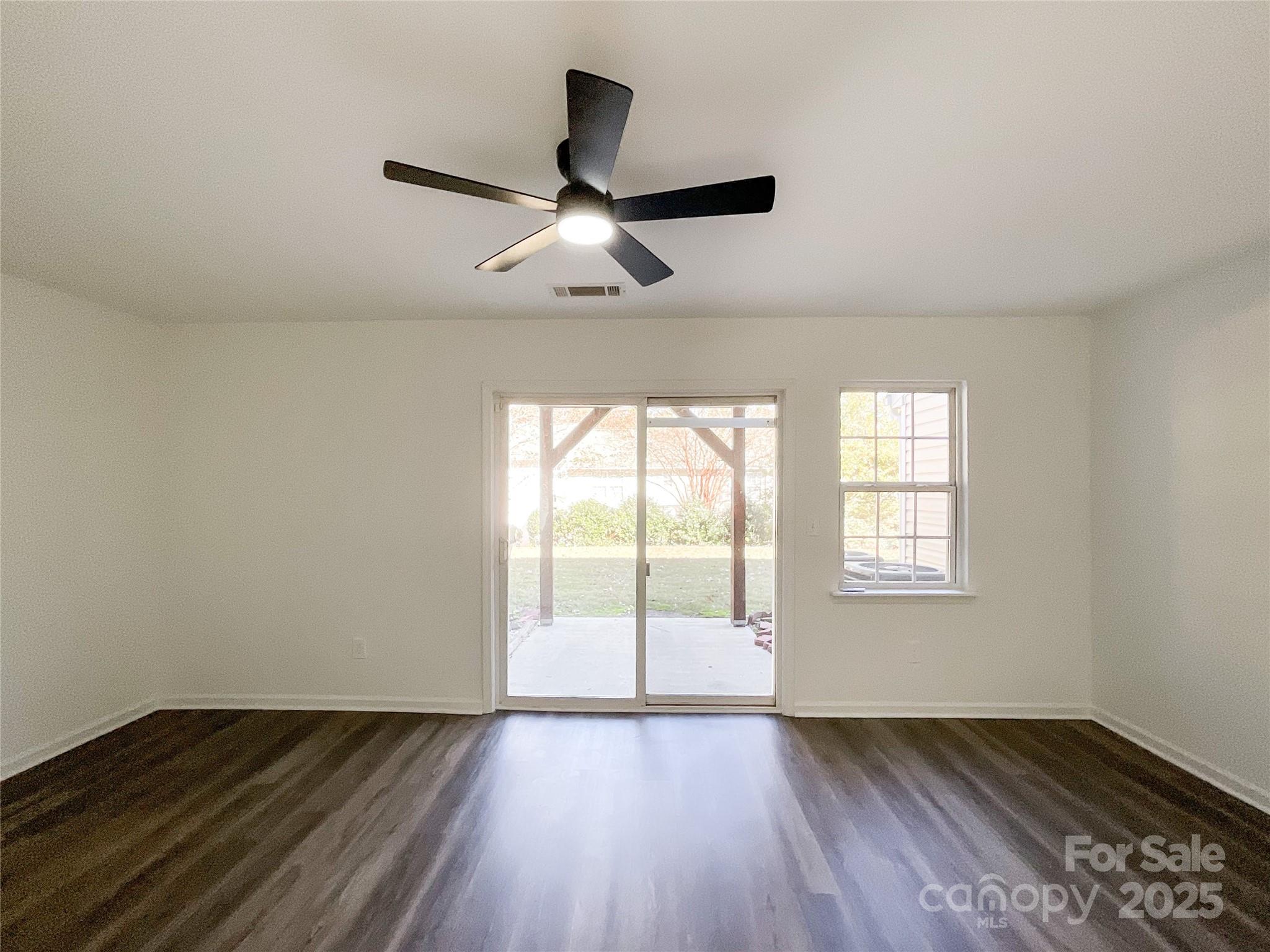 Lexington Commons - Residential