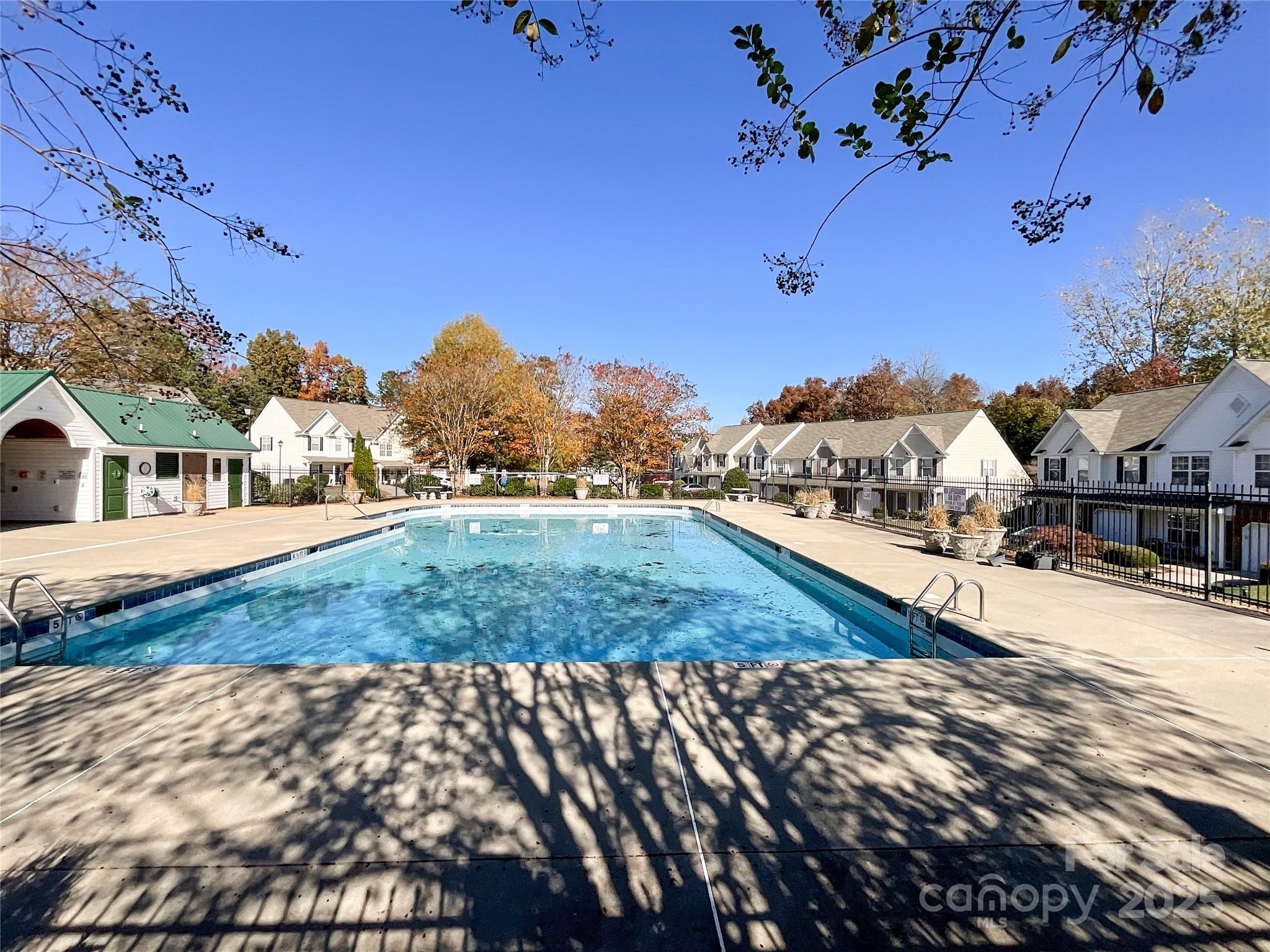 Lexington Commons - Residential