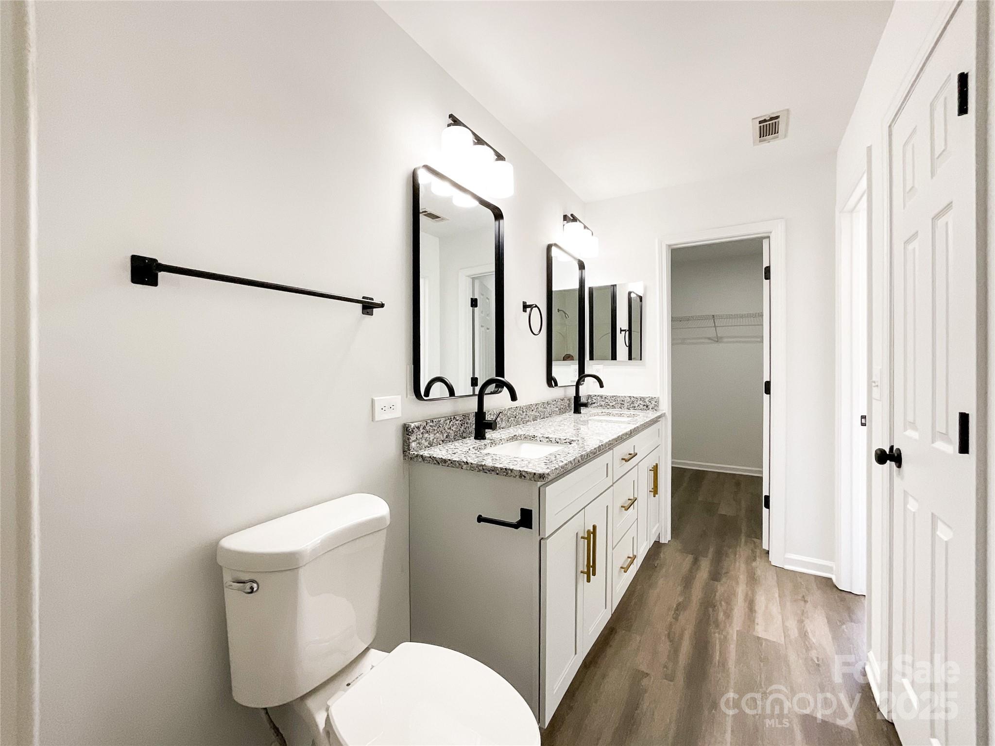 Lexington Commons - Residential