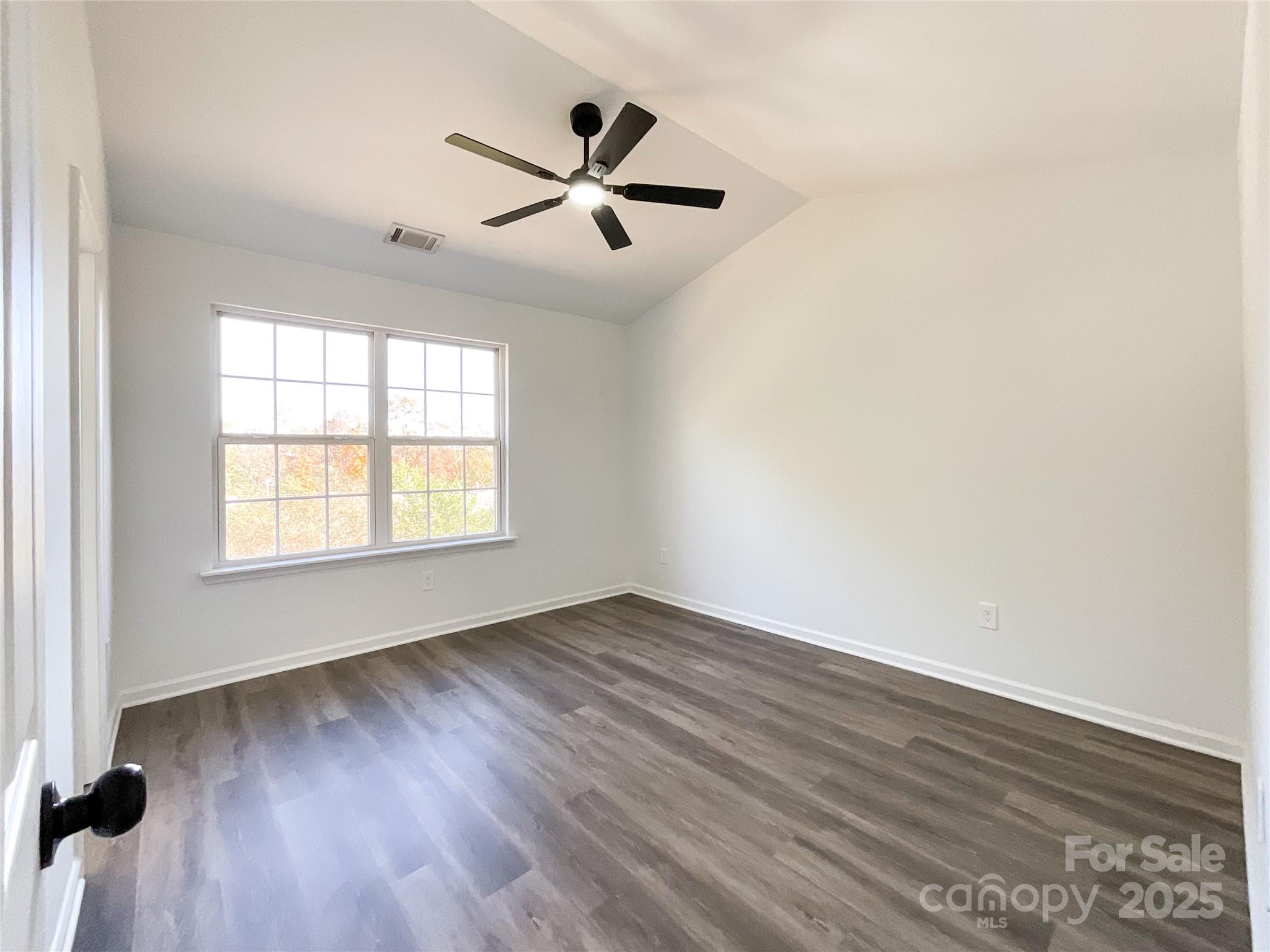 Lexington Commons - Residential