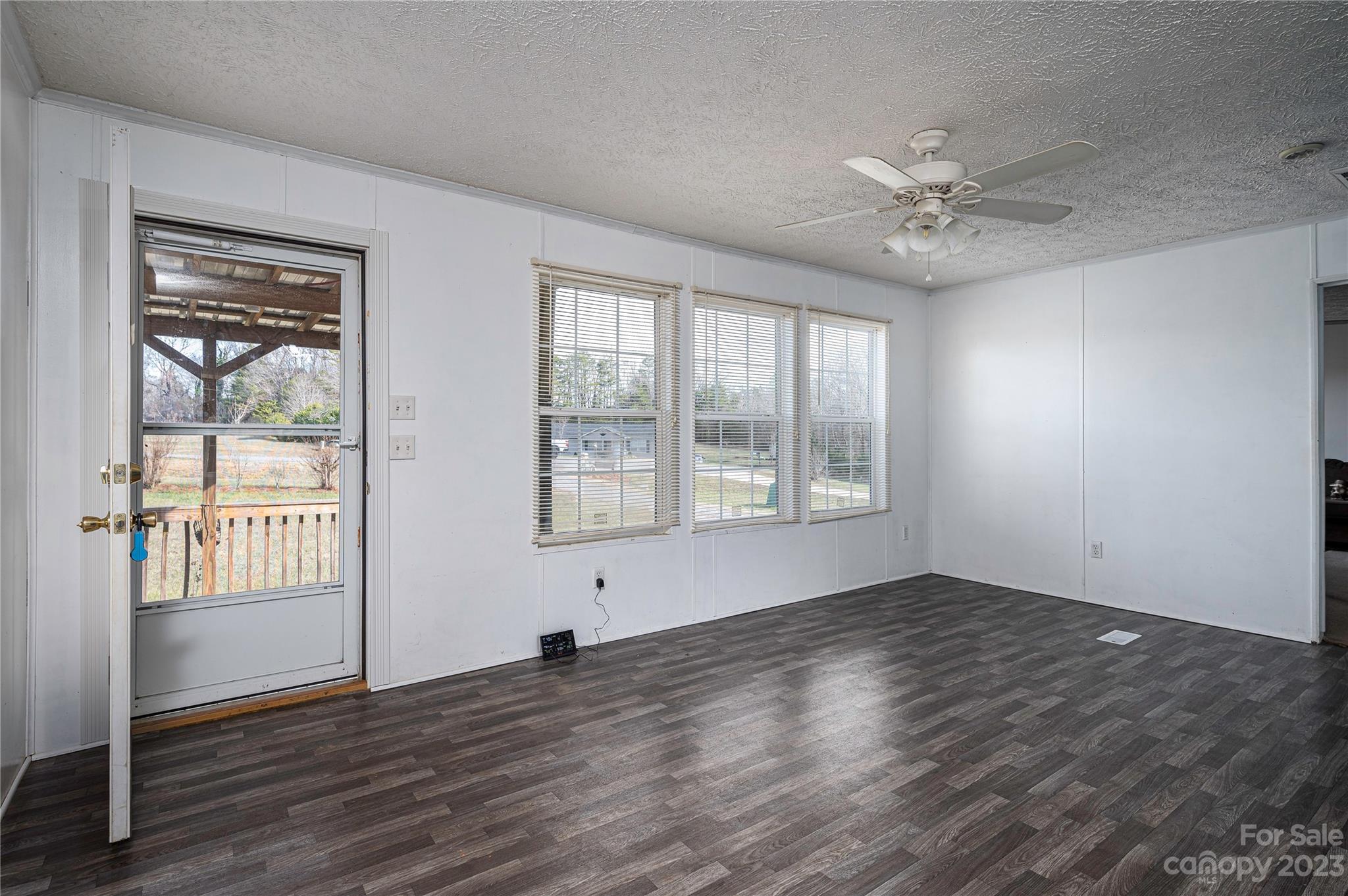 Carpenter Square - Residential