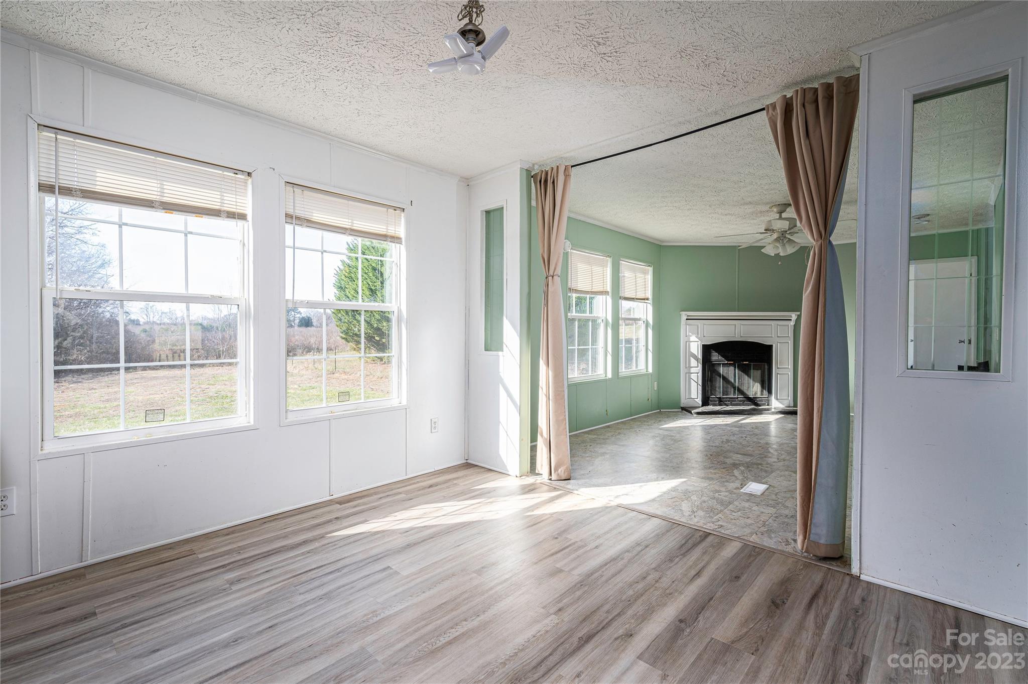 Carpenter Square - Residential