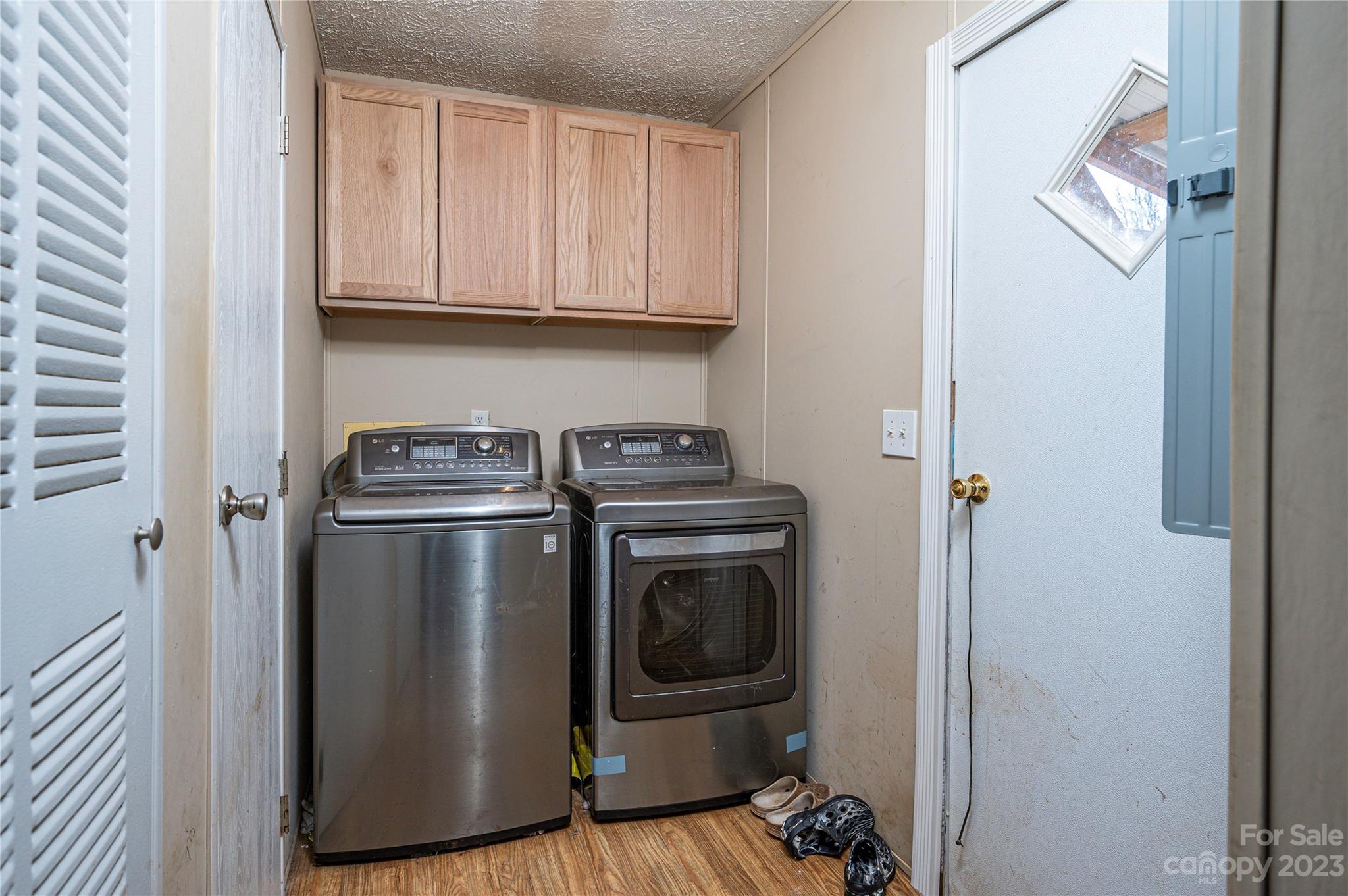 Carpenter Square - Residential