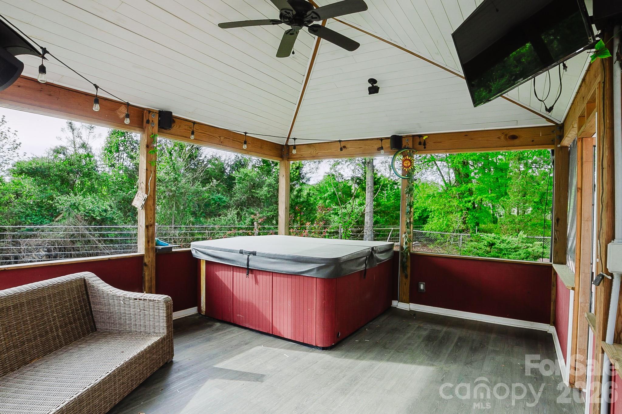 Hampton Place - Residential